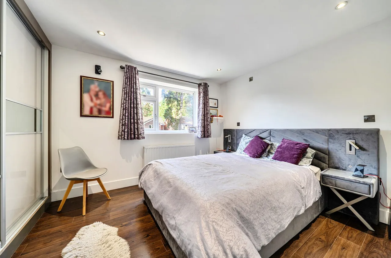 Shildon Close, Camberley, GU15, photo 6