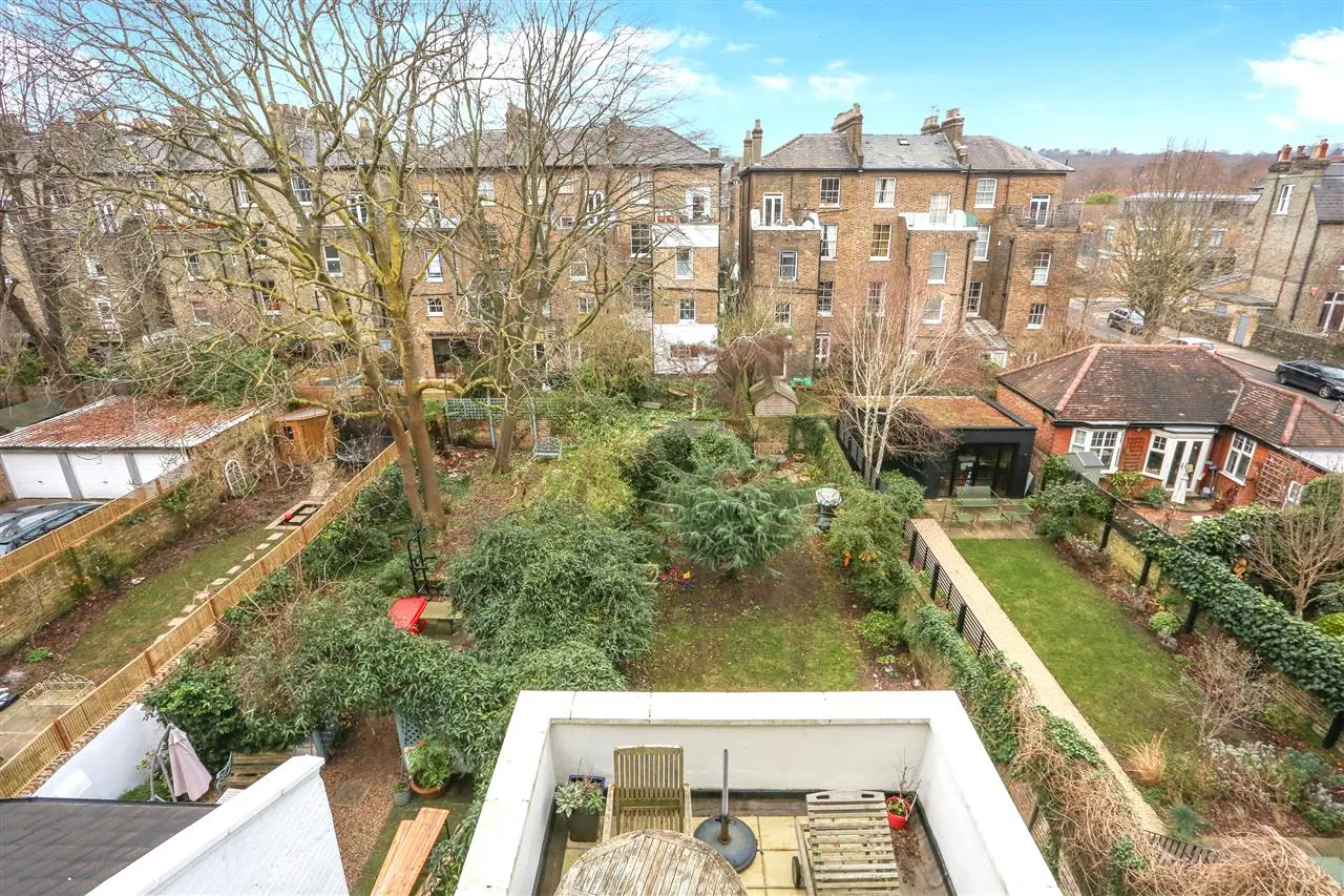 Dartmouth Park Road, London, photo 9