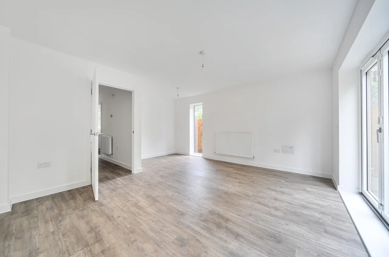 Malthouse Court, Langdown Lawn, SO45, photo 8