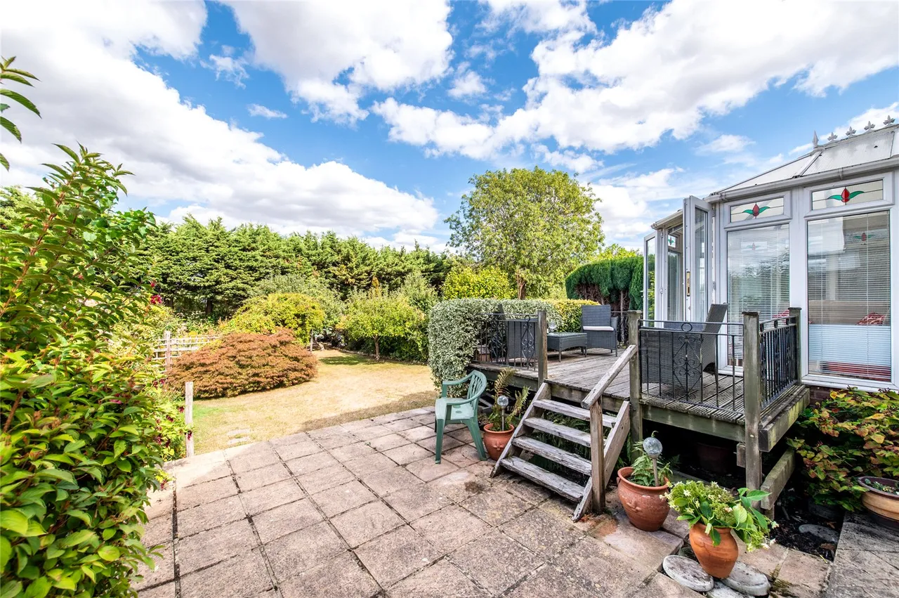 Pine Avenue, Gravesend, DA12, photo 29