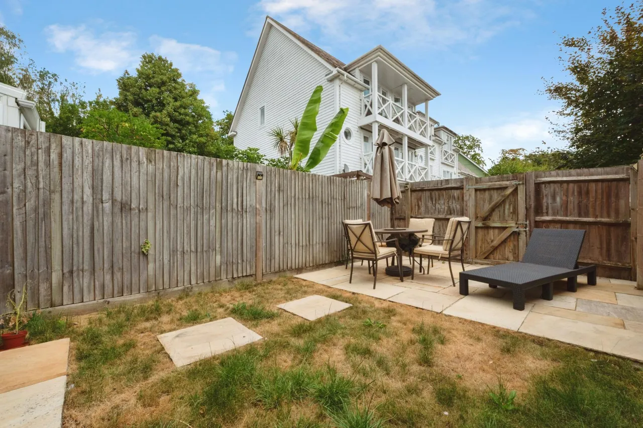 Crossfield Walk, Snodland, ME6, photo 18