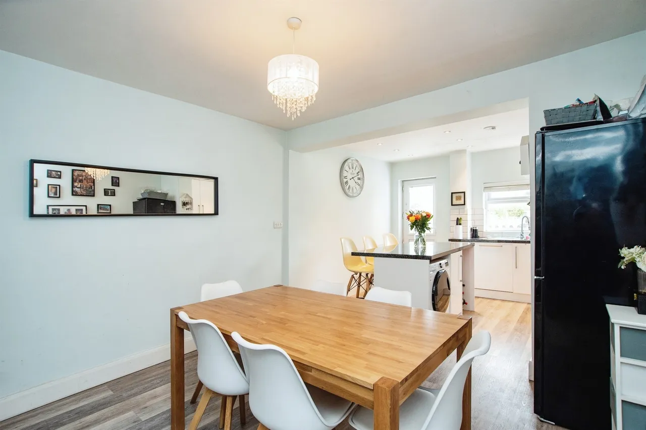 Liverpool Road, Watford, WD18, photo 7