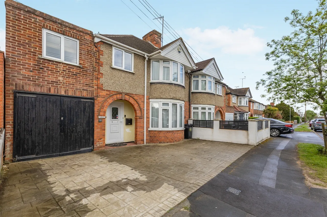 Milton Road, Earley, RG6, photo 24