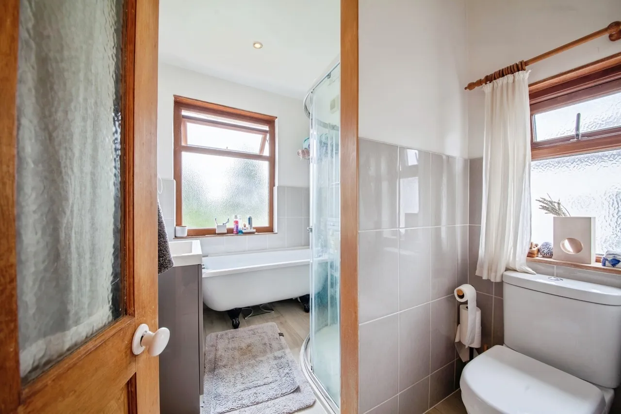 Dobcroft Avenue, Sheffield, S7, photo 17