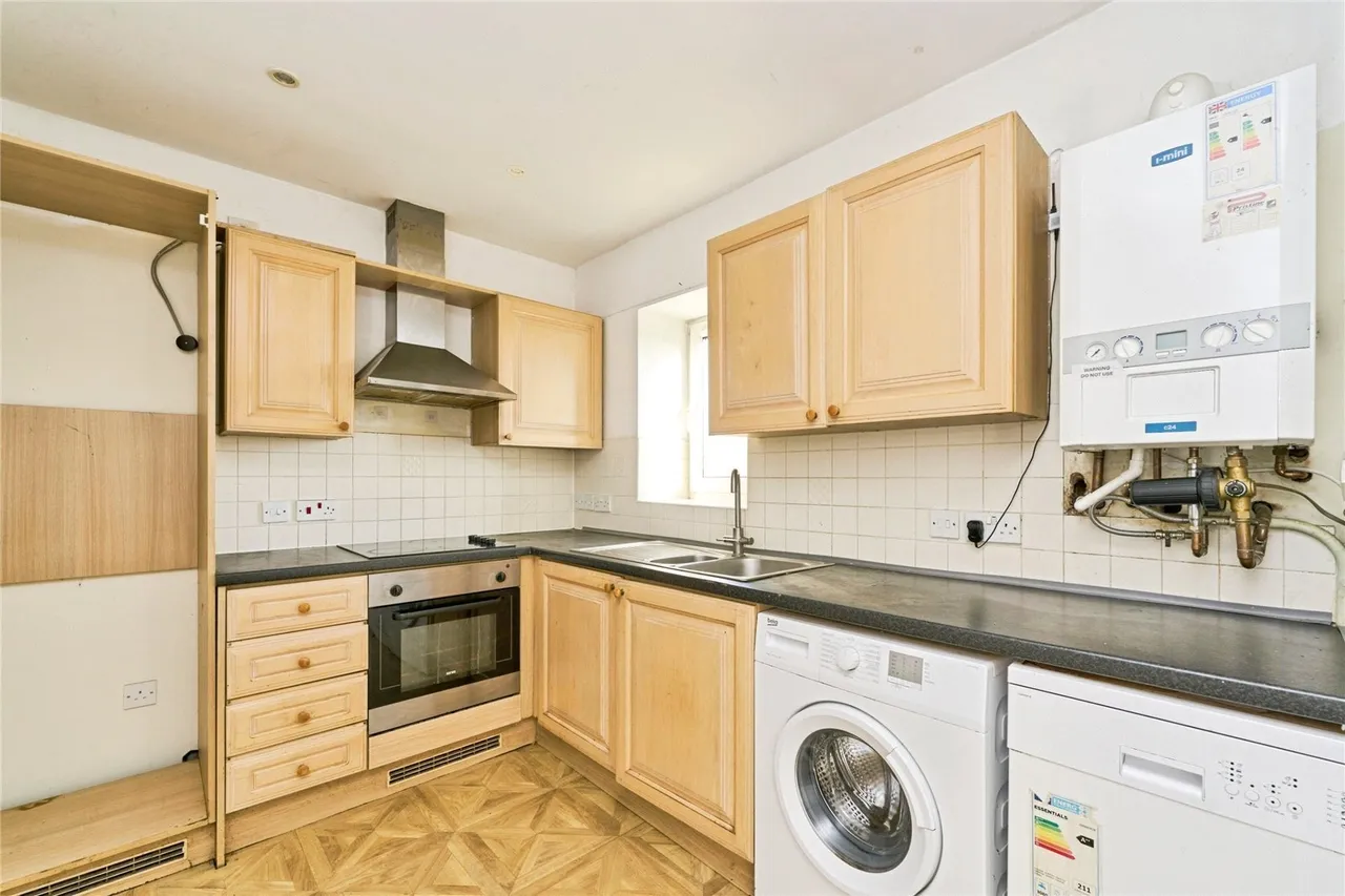 Boundary Close, Kingston upon Thames, KT1, photo 9