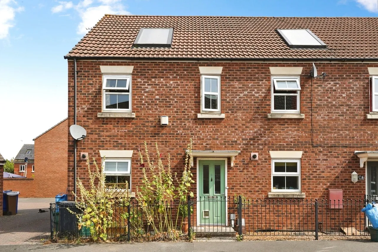Sealand Way Kingsway, Quedgeley, Gloucester, Gloucestershire, GL2, photo 14