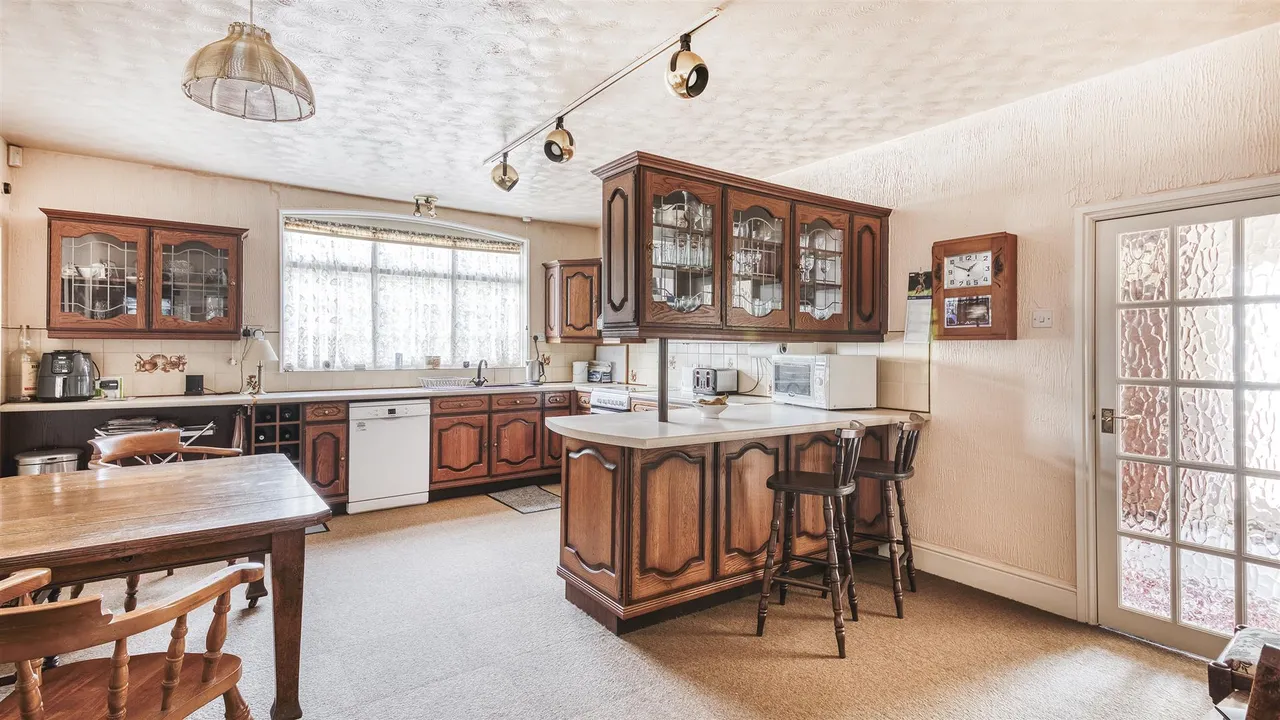 School Lane, Chellaston, photo 9