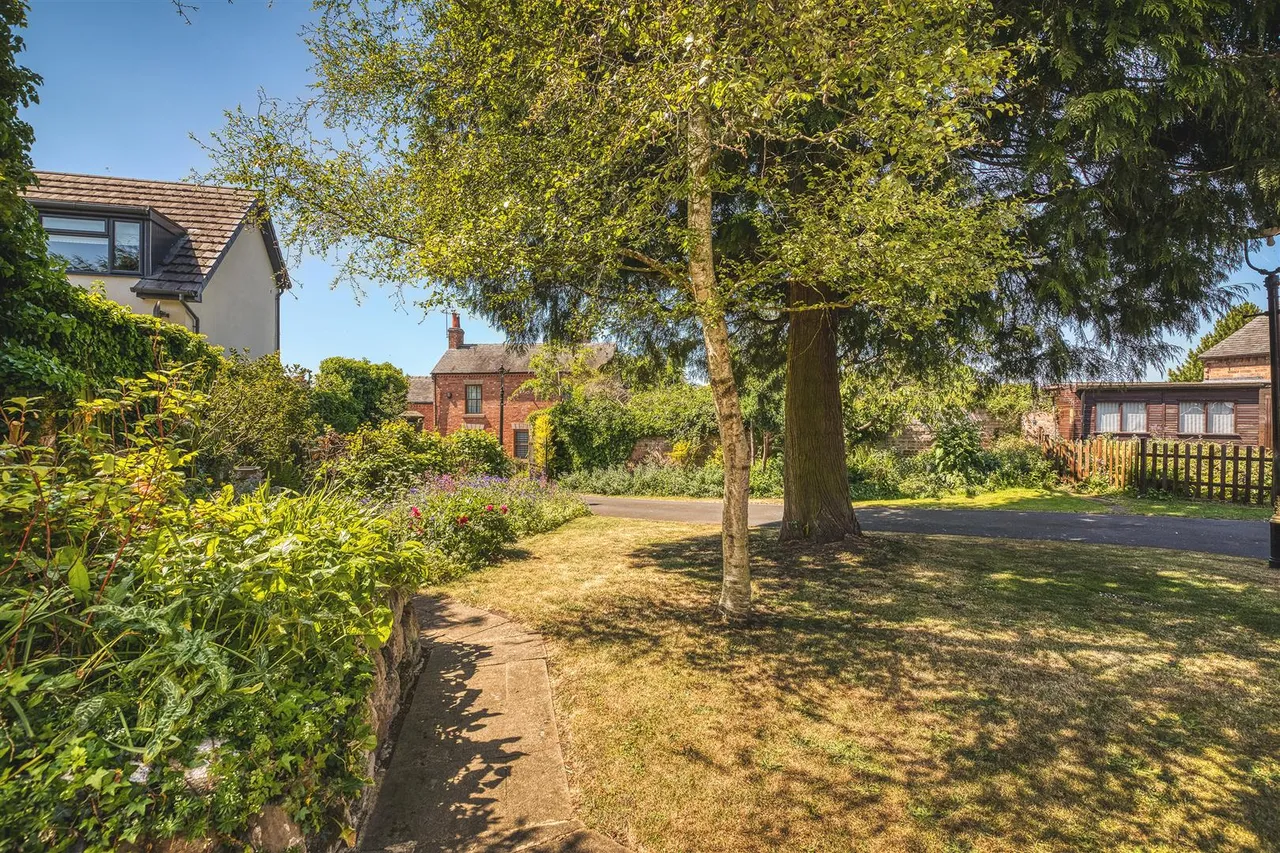 School Lane, Chellaston, photo 40
