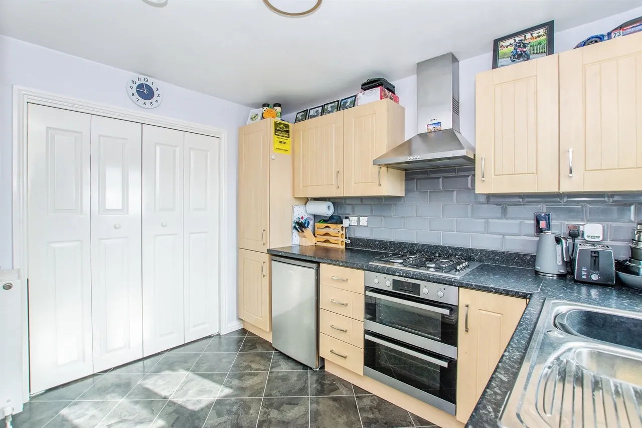 Jessop Court, Kirton, PE20, photo 16
