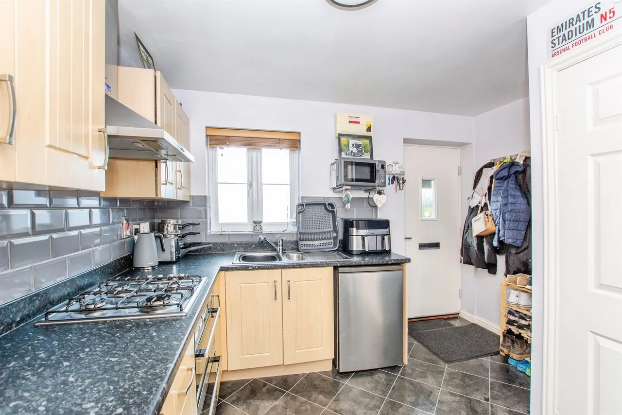Jessop Court, Kirton, PE20, photo 10