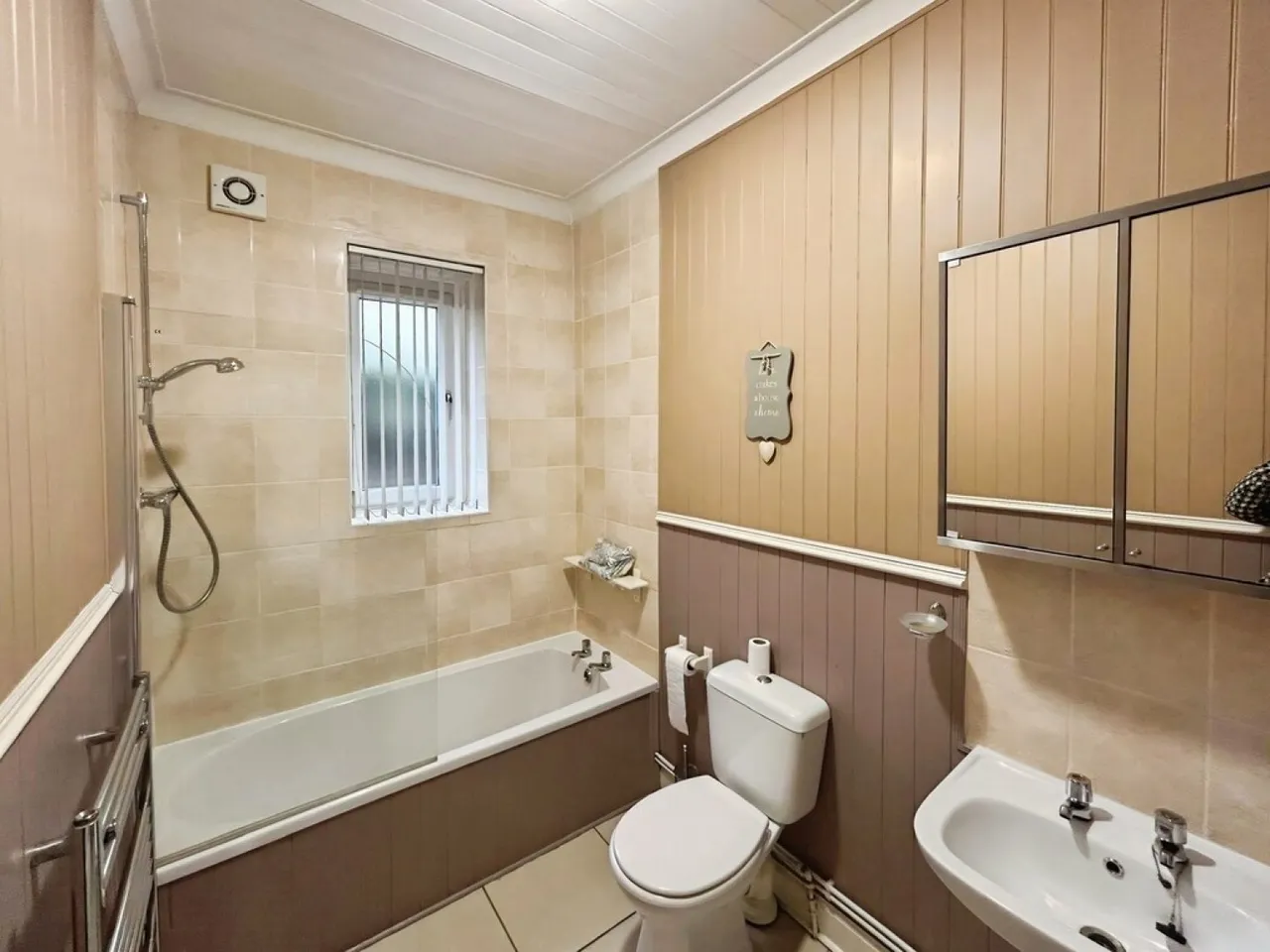 Glasgow Road, Wishaw, ML2, photo 11