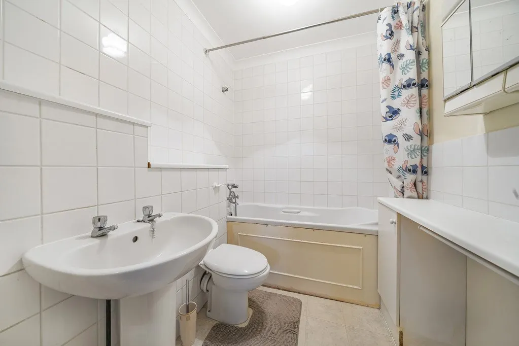 The Alders, BR4, photo 12