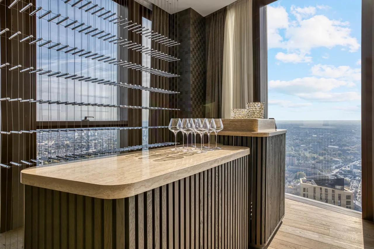 Carnation Way, London, SW8, photo 15