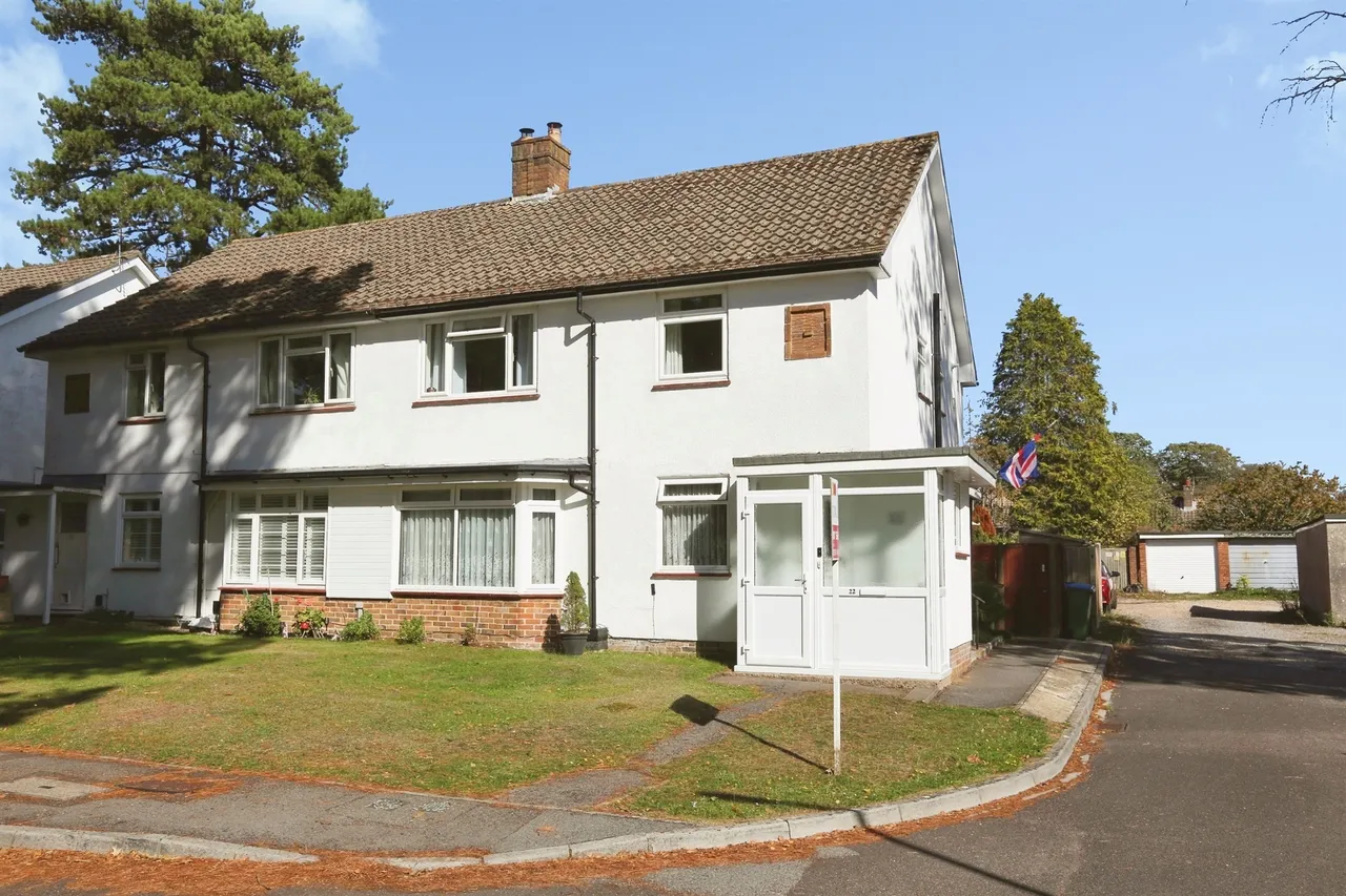 2 bed flat for sale, Priestwood Close, Southampton, SO18