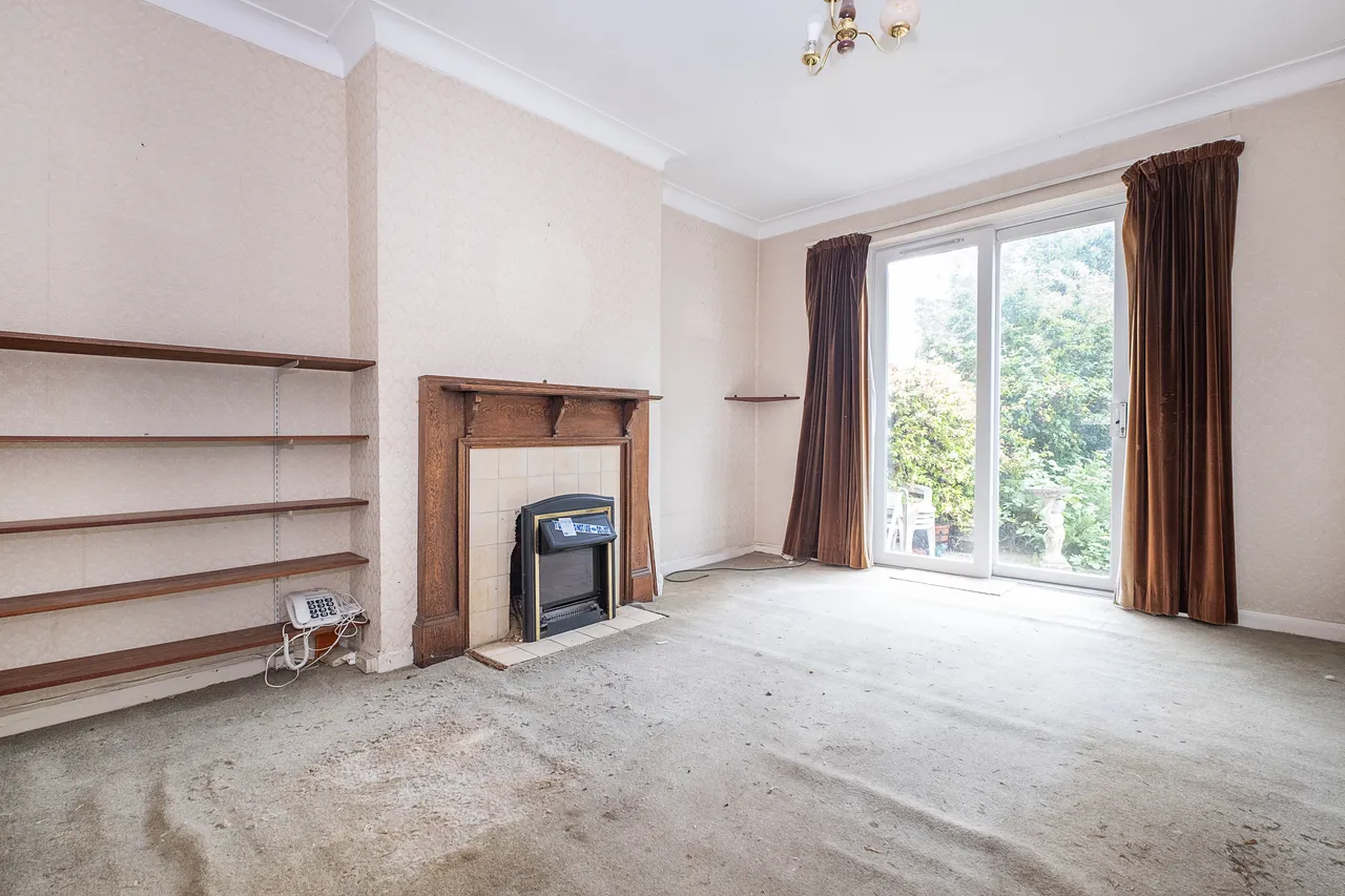 Cambridge Crescent, Teddington, TW11, photo 4