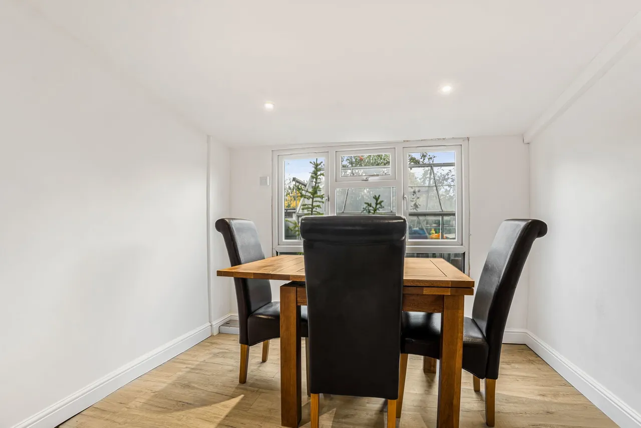 Potter Street, Harlow, CM17 9AG, photo 4