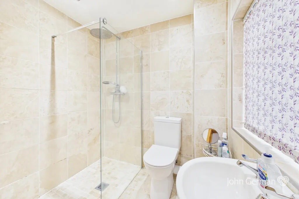 Leigh Lane, Bramshall, photo 12