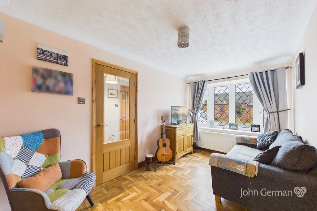Leigh Lane, Bramshall, photo 8