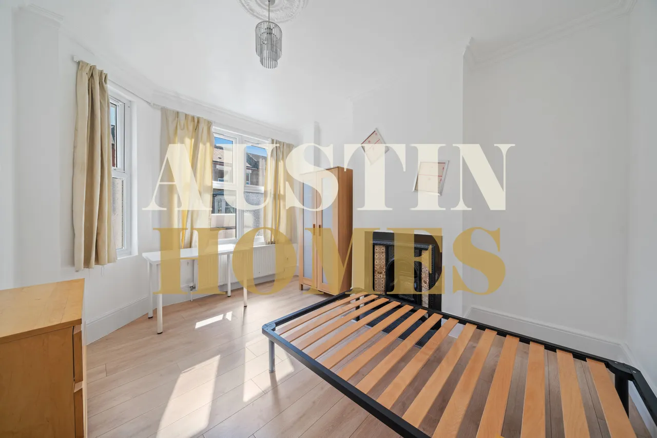 Antill Road, London, N15, photo 2