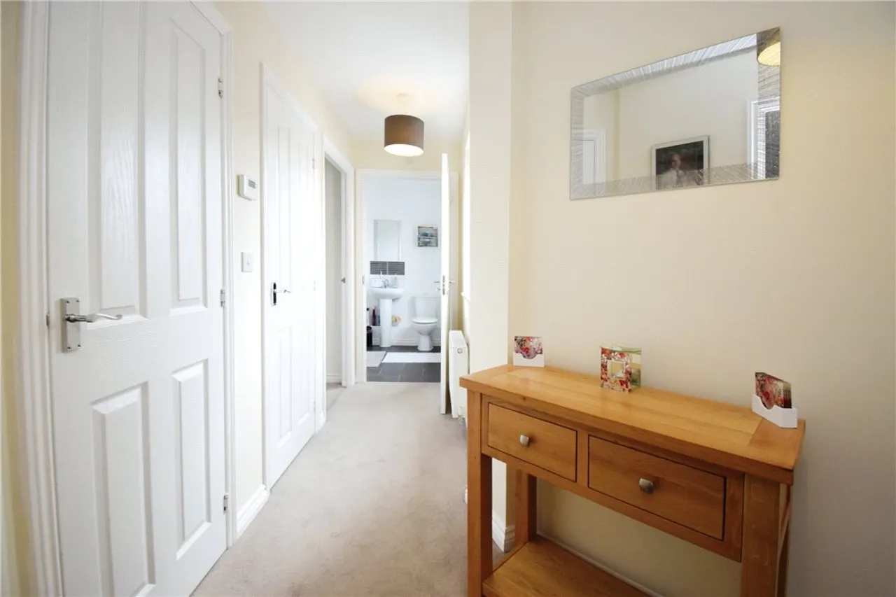 Cutforth Way, Romsey, SO51, photo 7