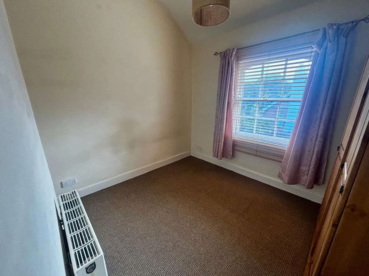 Railway Cottages, Cuddington, CW8, photo 4