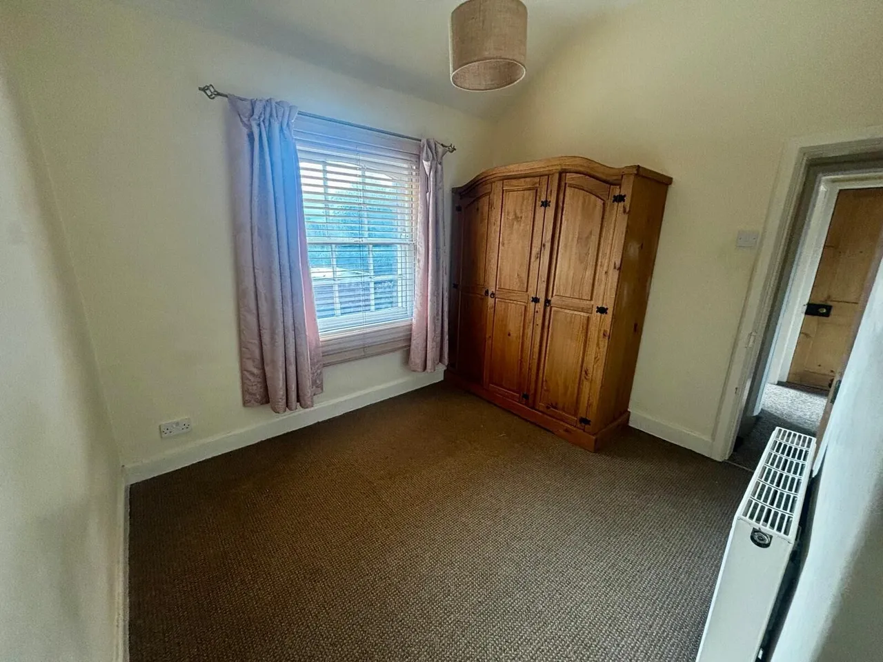 Railway Cottages, Cuddington, CW8, photo 5