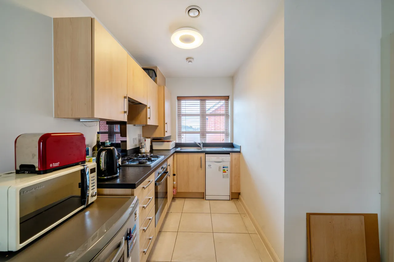 12 Austen Court, 5 Brickfield Road, Mitcham, photo 8