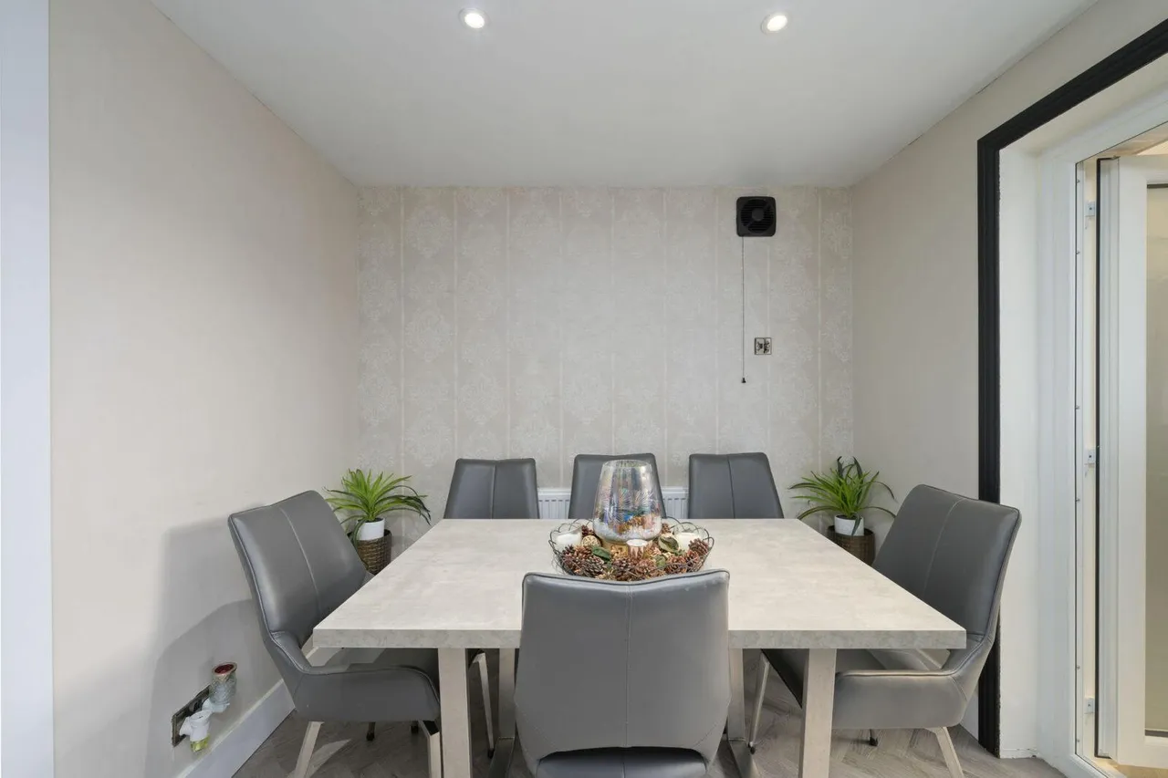 Innerpeffray Drive, Carron, FK2, photo 5