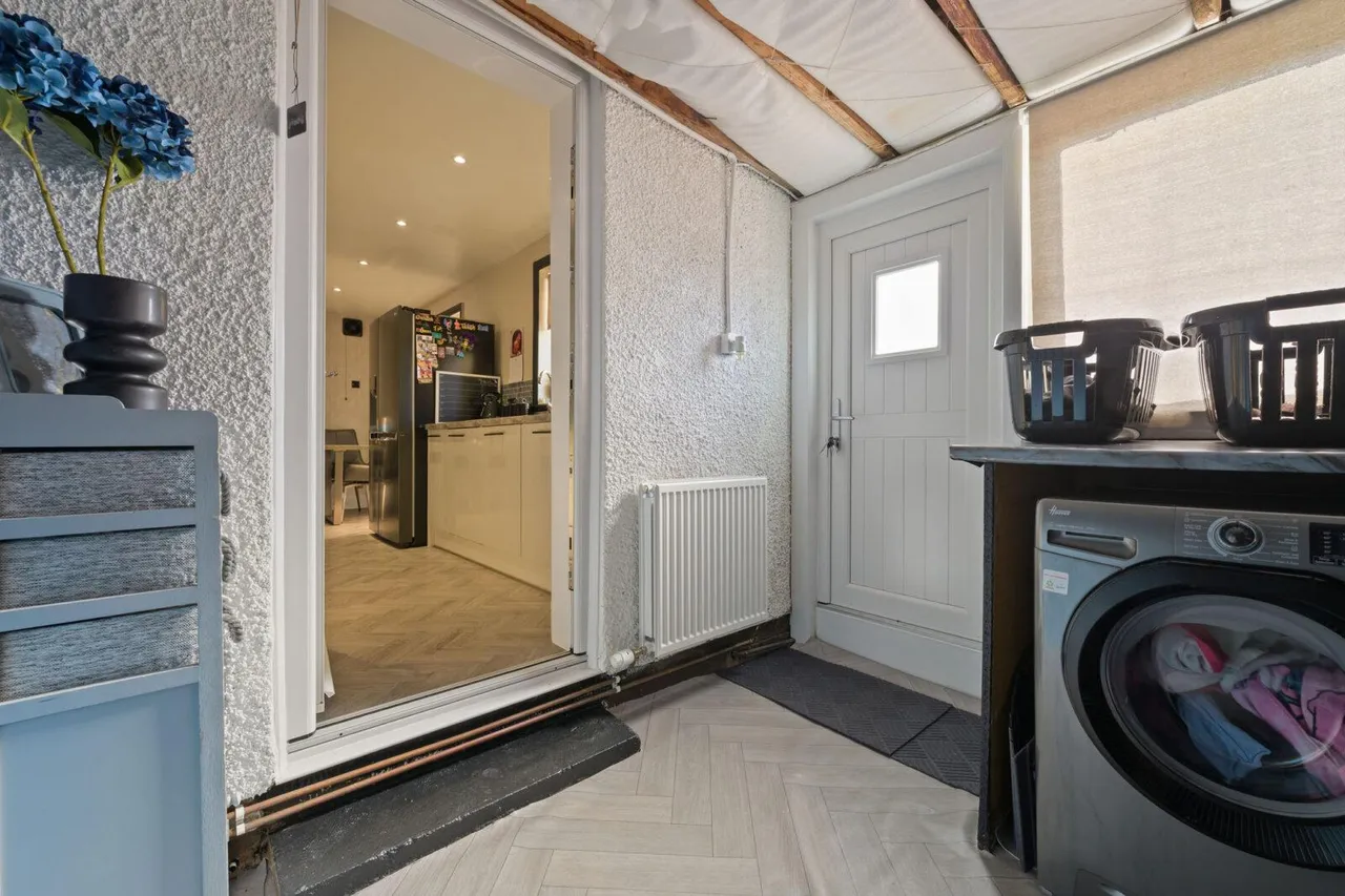 Innerpeffray Drive, Carron, FK2, photo 9