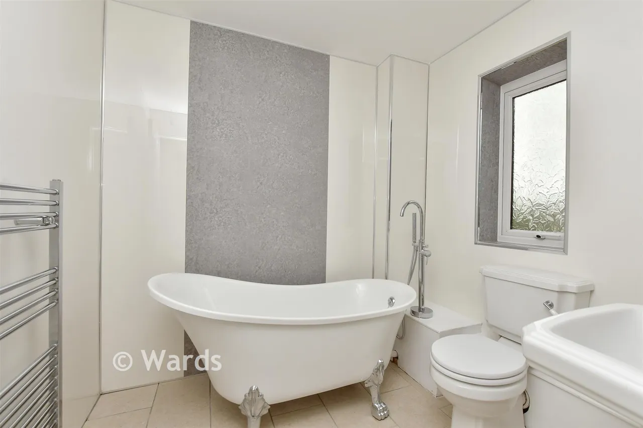 Alder Close, Sheerness, ME12, photo 11
