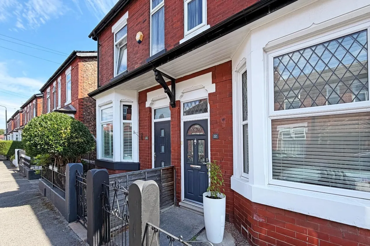 Haddon Grove, Timperley, Cheshire WA15 6SA, photo 27