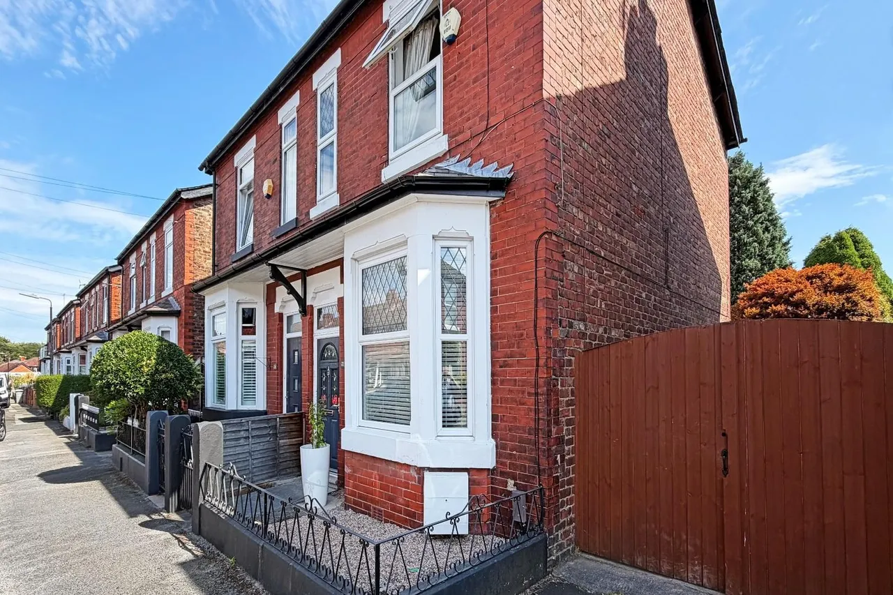 Haddon Grove, Timperley, Cheshire WA15 6SA, photo 29