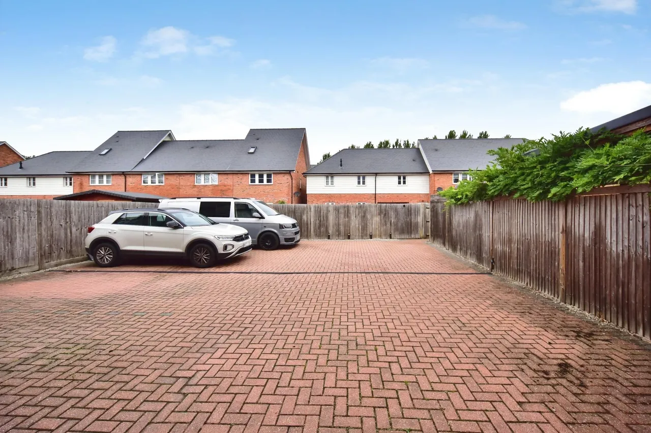 Hengist Drive, Aylesford, ME20, photo 18