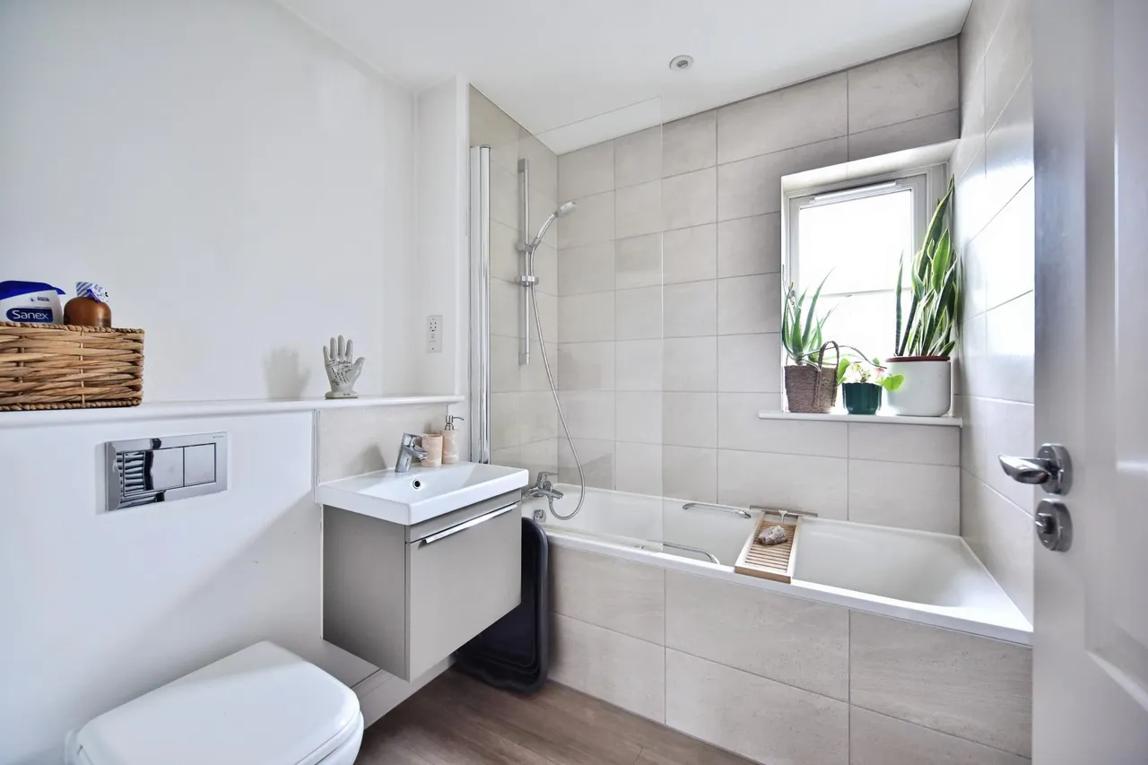 Hengist Drive, Aylesford, ME20, photo 15