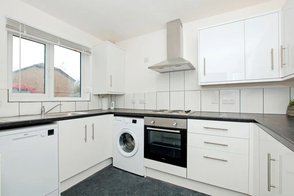 Lowdell Close, Yiewsley, UB7, photo 4