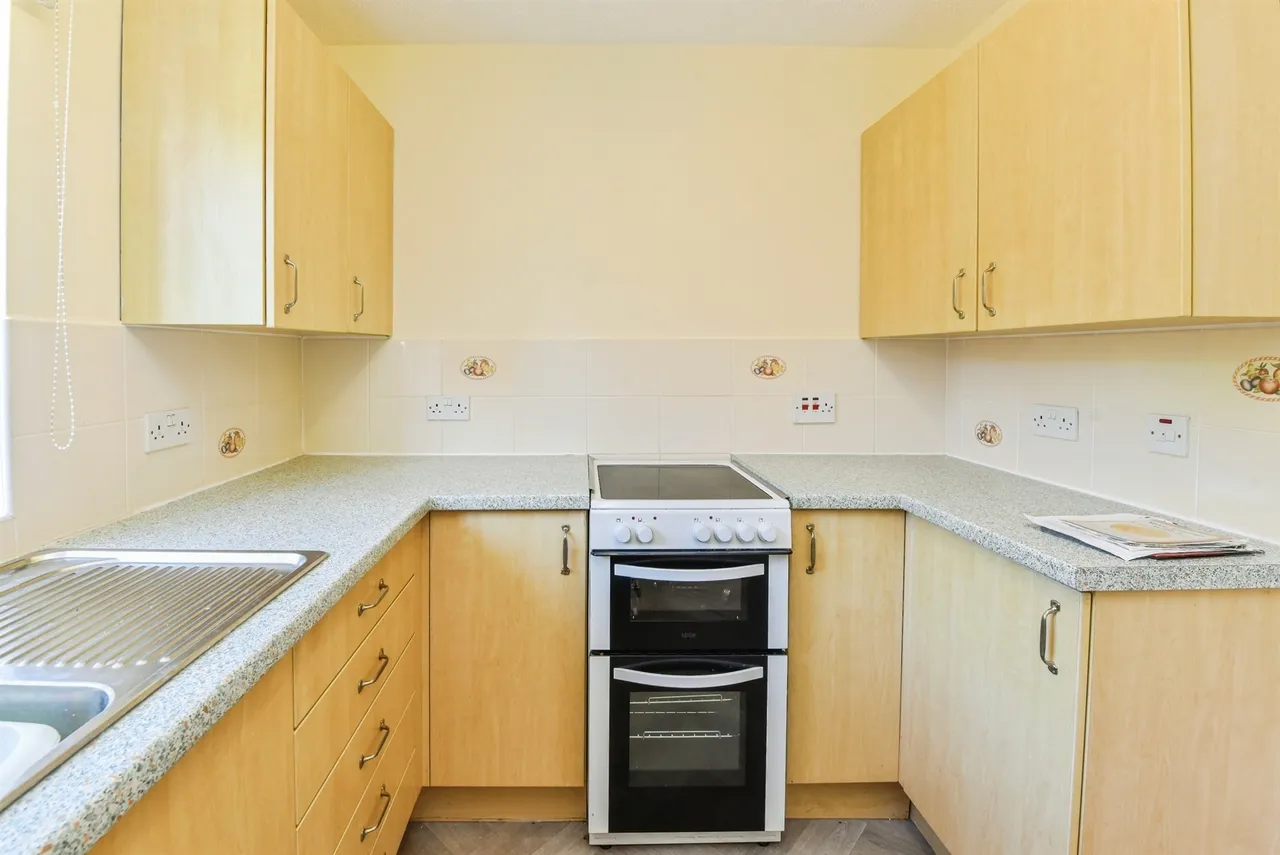 Langley Road, Chippenham, SN15, photo 11