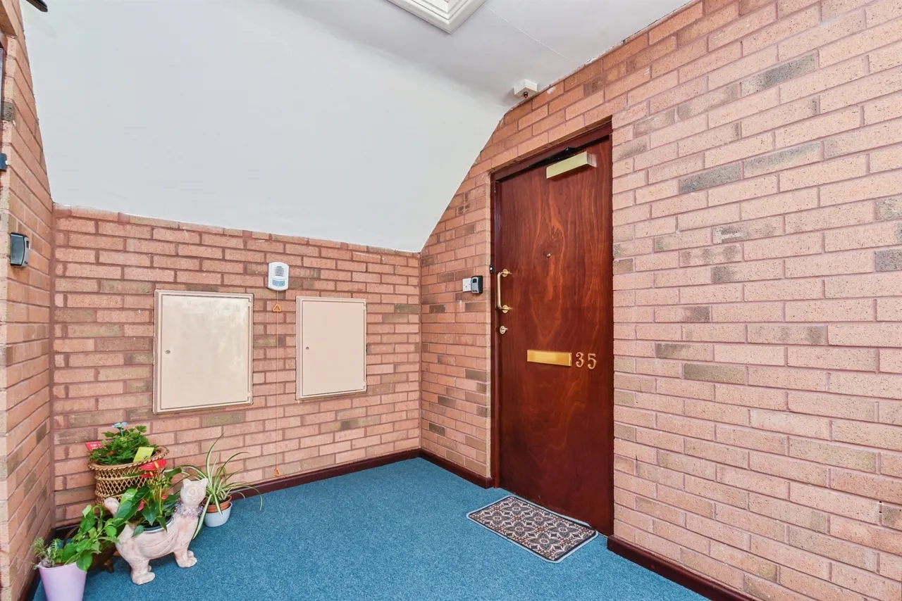 Langley Road, Chippenham, SN15, photo 16