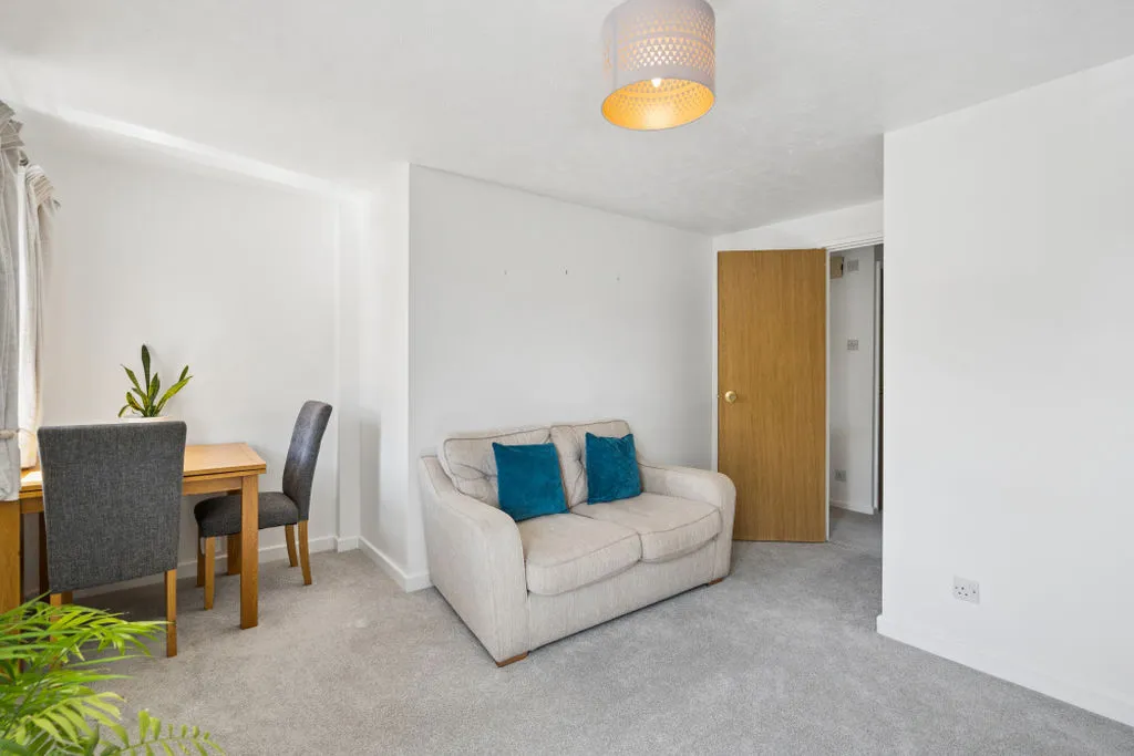 Bridgestone Drive, Bourne End SL8 5XG, photo 5