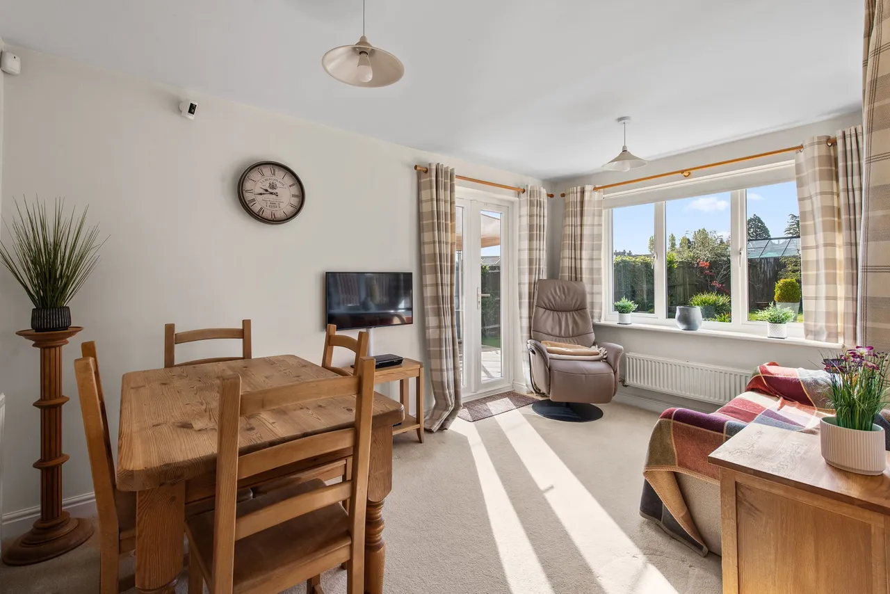 Berkeley Avenue on Barrowby Lodge in Grantham, photo 5