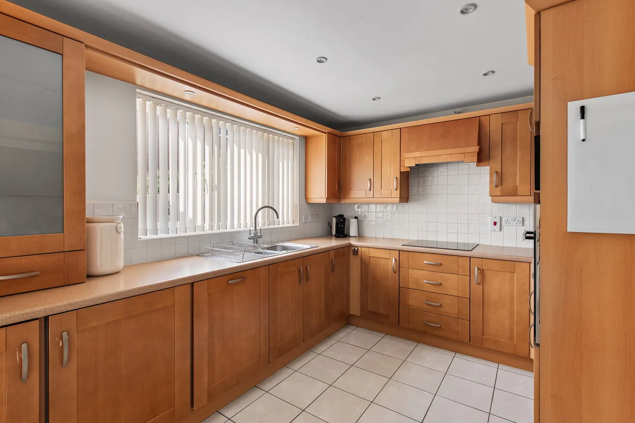 Berkeley Avenue on Barrowby Lodge in Grantham, photo 3