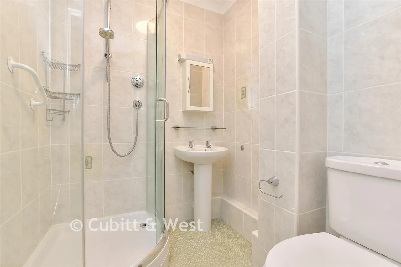 Wray Park Road, Reigate, RH2, photo 9