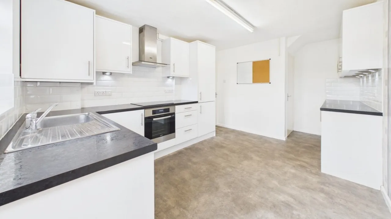 Bury St Edmunds, IP33, photo 4