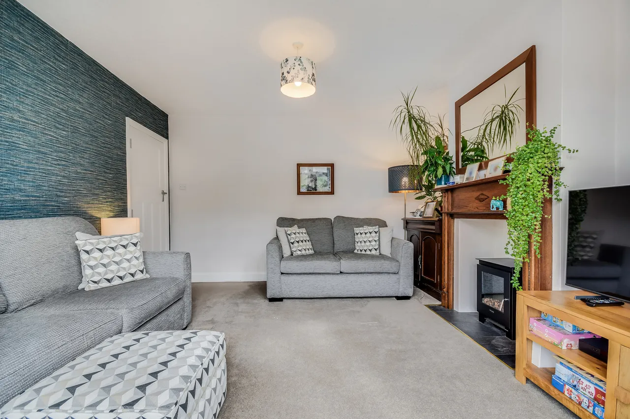 9 St. Vincents Road, Old Moulsham, Chelmsford, Essex, CM2 9PS, photo 4