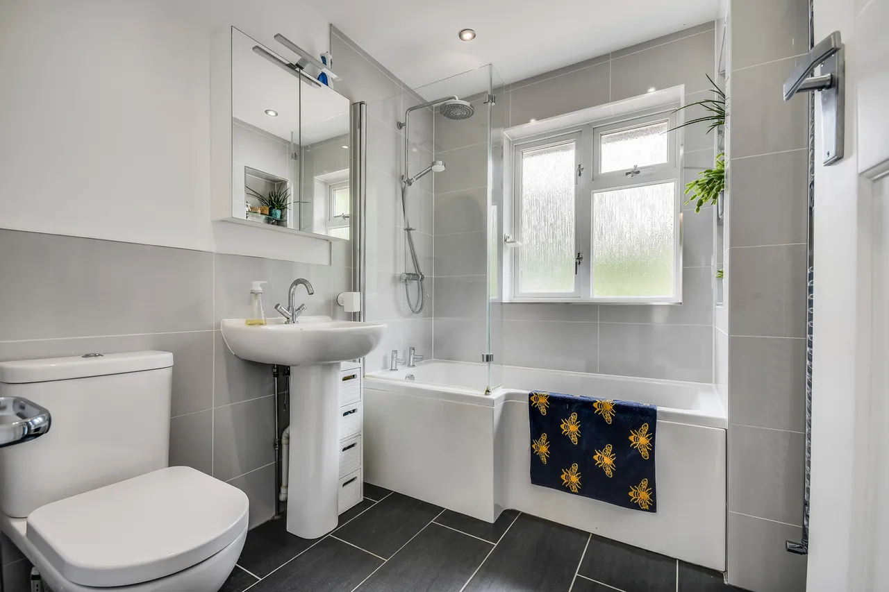 9 St. Vincents Road, Old Moulsham, Chelmsford, Essex, CM2 9PS, photo 15