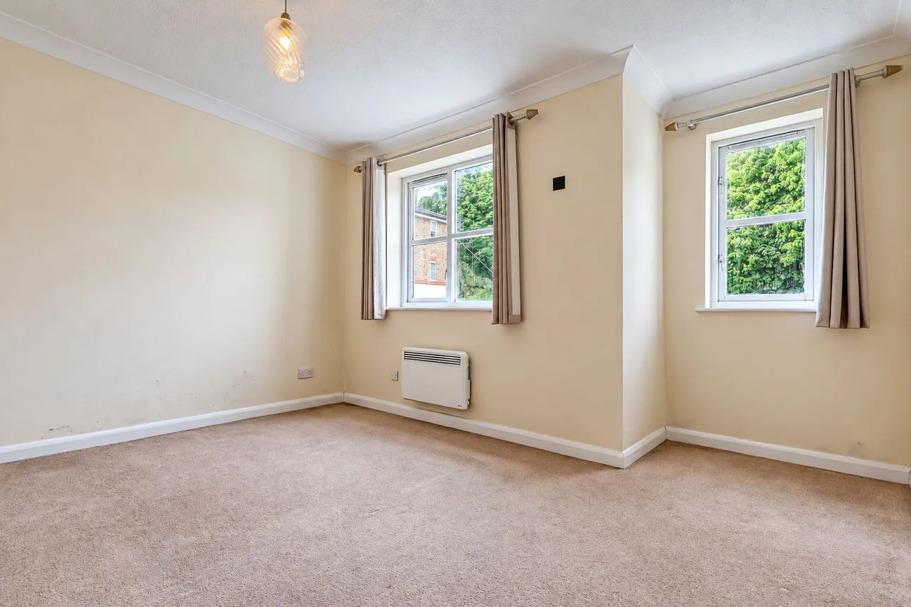 Alexandra Park, High Wycombe, HP11, photo 5