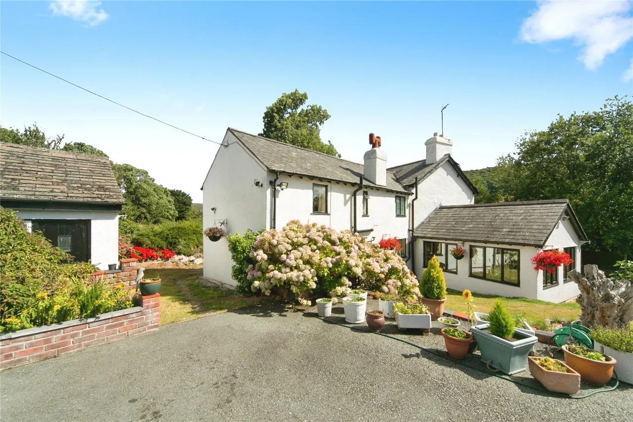 Pabo Lane, Llandudno Junction, LL31, photo 20