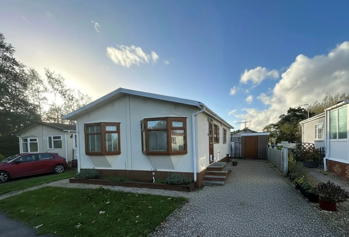 2 bed mobile home for sale — Lodgefield Park, STAFFORD, Staffordshire, ST17