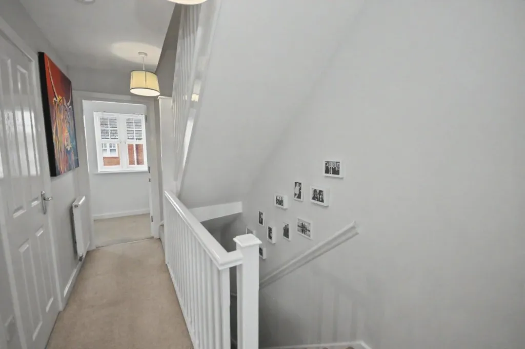 Shoemakers Close, Earls Barton, photo 9
