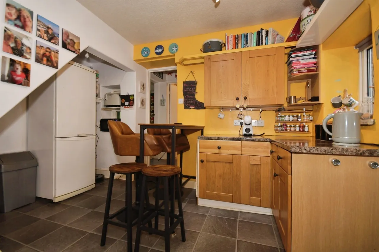 Monyash Road, Bakewell, DE45, photo 8