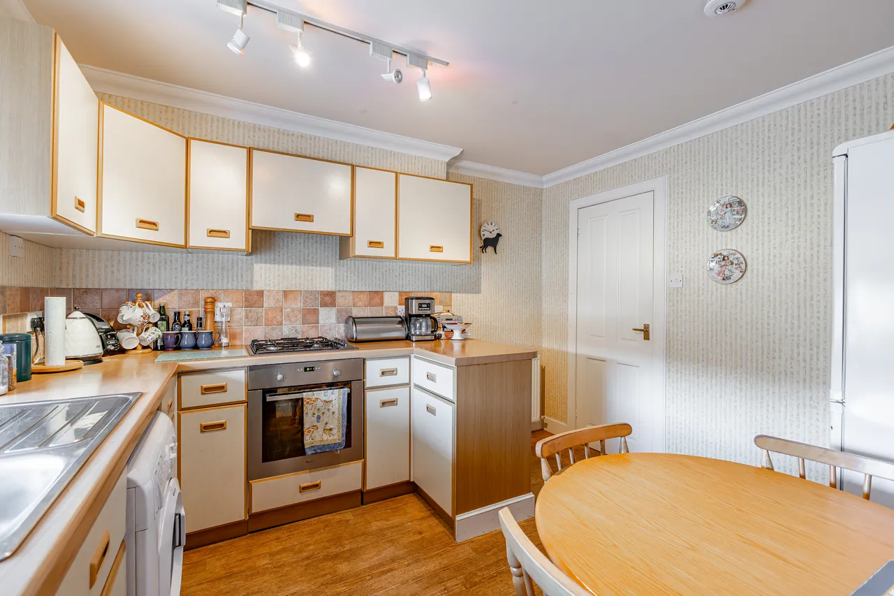 Collearn Stables High Street, Auchterarder, PH3, photo 7